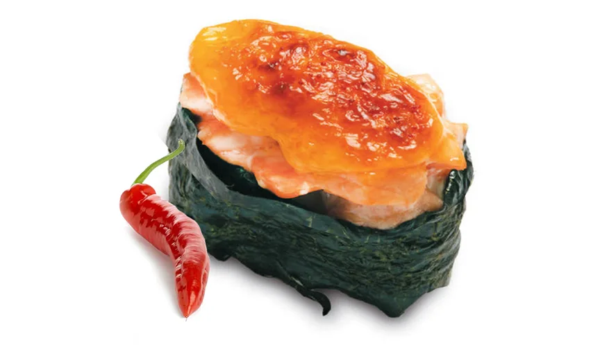 Запеченные суши с курицей острые